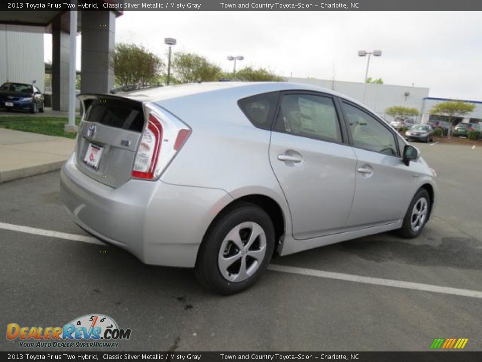 2013 Toyota Prius Two Hybrid Classic Silver Metallic / Misty Gray Photo #17