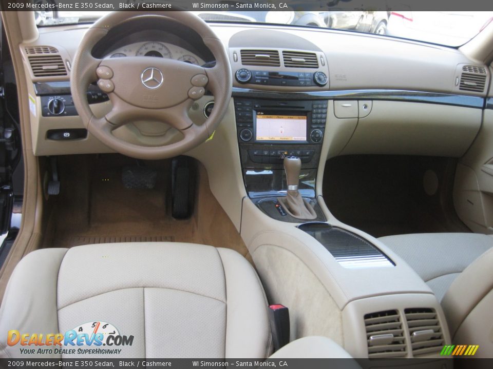 2009 Mercedes-Benz E 350 Sedan Black / Cashmere Photo #20