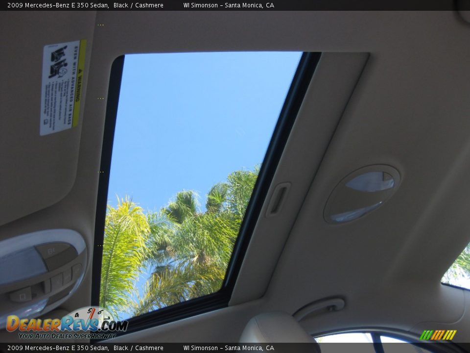 2009 Mercedes-Benz E 350 Sedan Black / Cashmere Photo #21