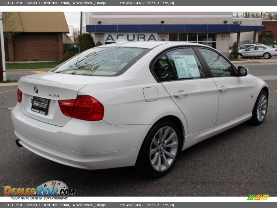 2011 BMW 3 Series 328i xDrive Sedan Alpine White / Beige Photo #5