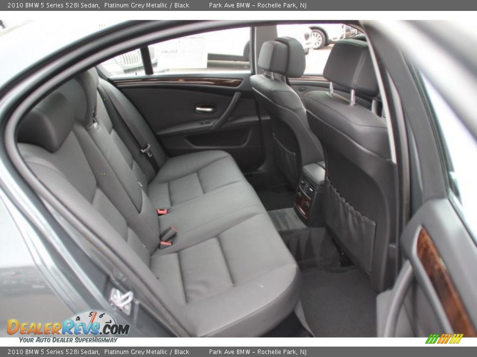 2010 BMW 5 Series 528i Sedan Platinum Grey Metallic / Black Photo #24
