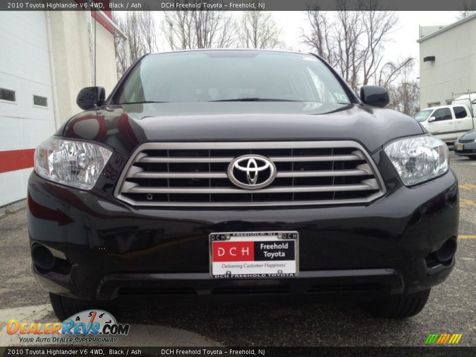 2010 Toyota Highlander V6 4WD Black / Ash Photo #2