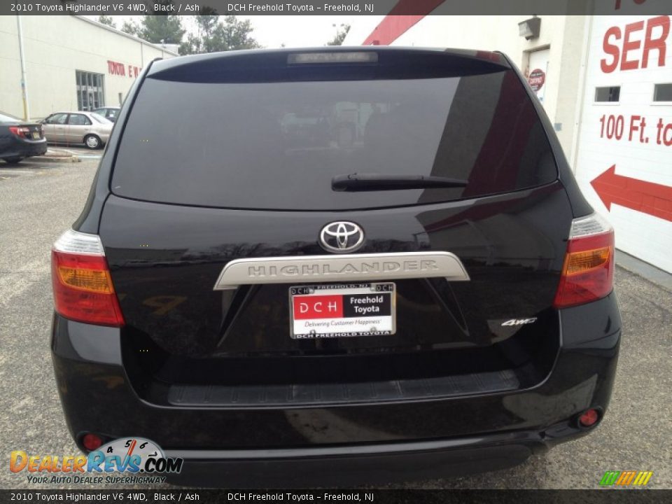 2010 Toyota Highlander V6 4WD Black / Ash Photo #5