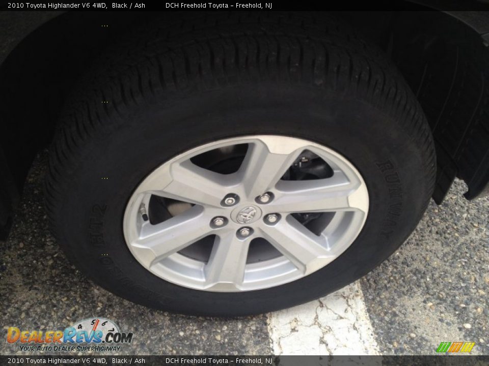2010 Toyota Highlander V6 4WD Black / Ash Photo #26