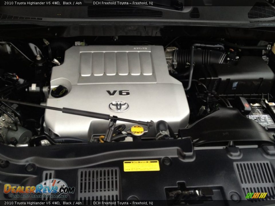 2010 Toyota Highlander V6 4WD Black / Ash Photo #27