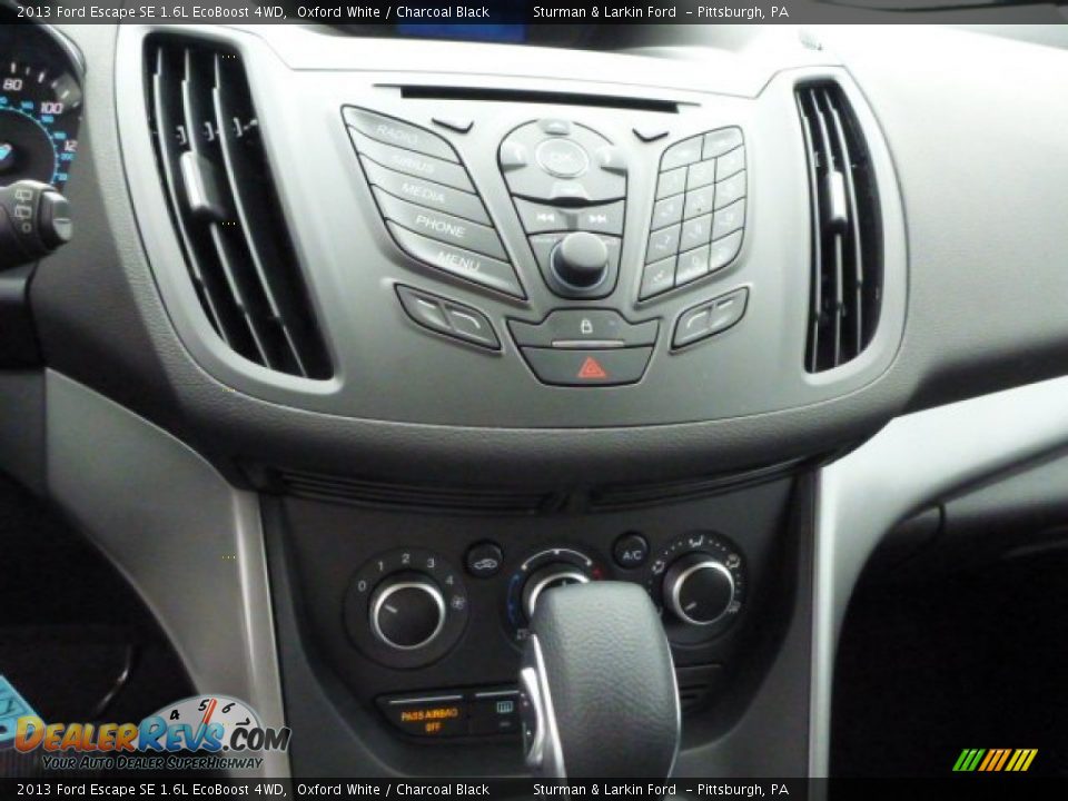 2013 Ford Escape SE 1.6L EcoBoost 4WD Oxford White / Charcoal Black Photo #13