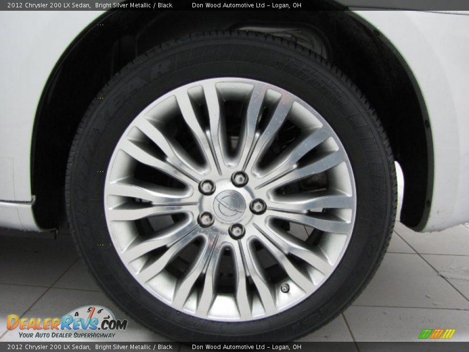 2012 Chrysler 200 LX Sedan Bright Silver Metallic / Black Photo #25
