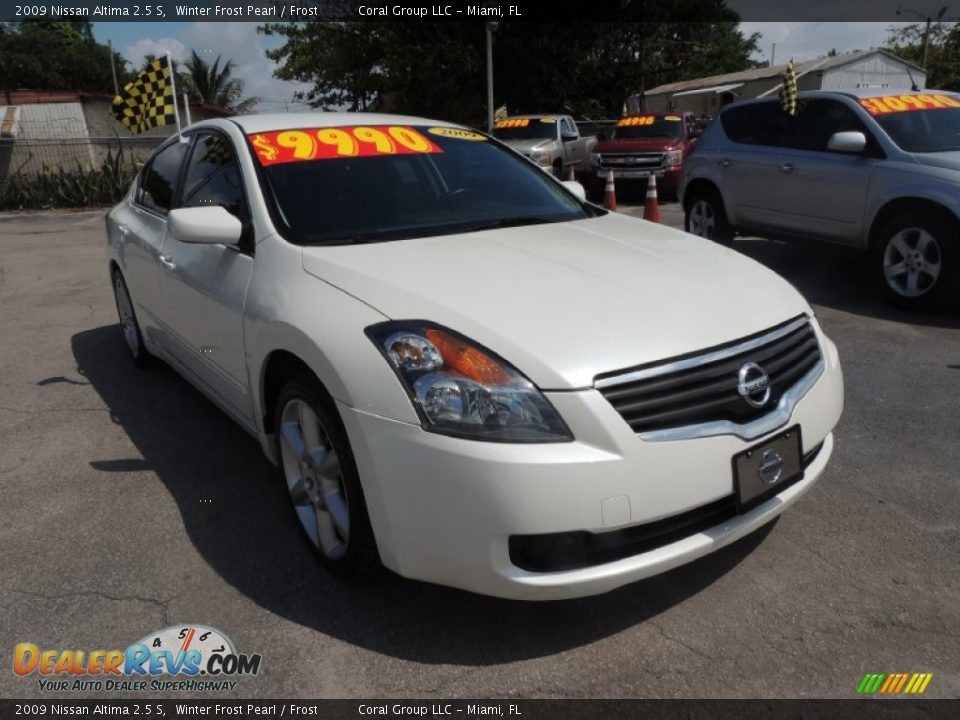 2009 Nissan Altima 2.5 S Winter Frost Pearl / Frost Photo #1
