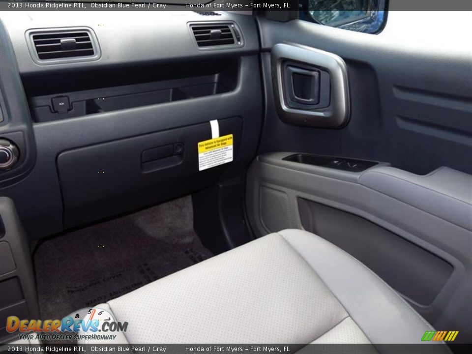 2013 Honda Ridgeline RTL Obsidian Blue Pearl / Gray Photo #8