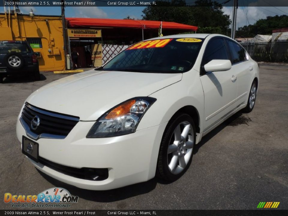 2009 Nissan Altima 2.5 S Winter Frost Pearl / Frost Photo #3