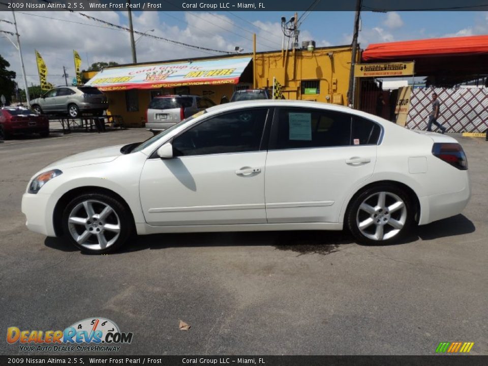 2009 Nissan Altima 2.5 S Winter Frost Pearl / Frost Photo #4