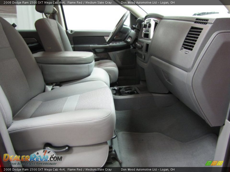 2008 Dodge Ram 1500 SXT Mega Cab 4x4 Flame Red / Medium Slate Gray Photo #9