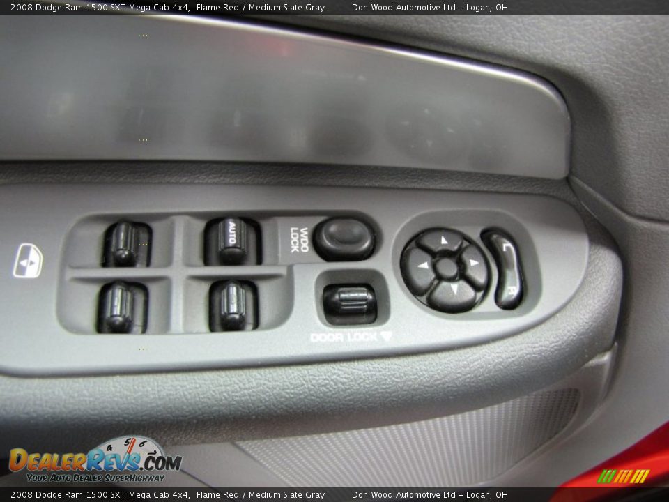 2008 Dodge Ram 1500 SXT Mega Cab 4x4 Flame Red / Medium Slate Gray Photo #11