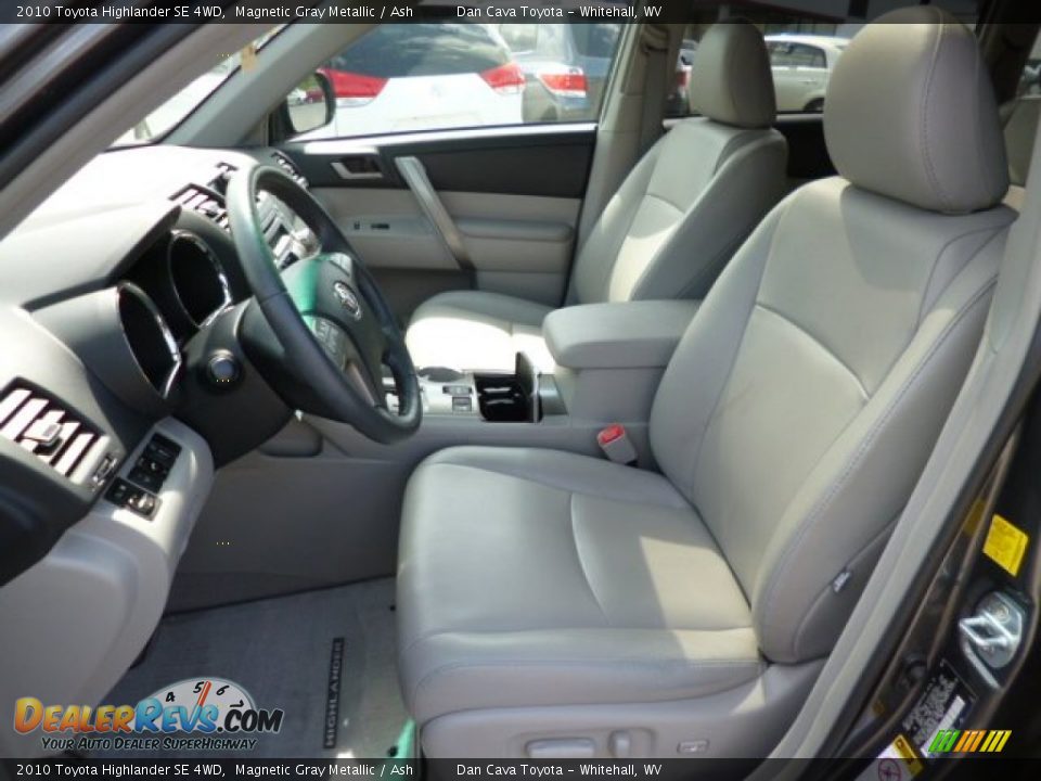 2010 Toyota Highlander SE 4WD Magnetic Gray Metallic / Ash Photo #9