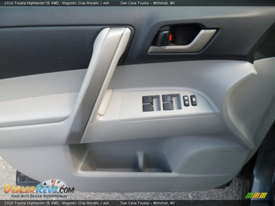 2010 Toyota Highlander SE 4WD Magnetic Gray Metallic / Ash Photo #11