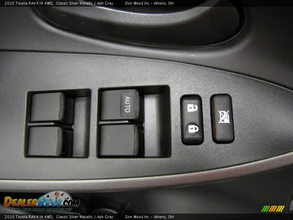 2010 Toyota RAV4 I4 4WD Classic Silver Metallic / Ash Gray Photo #11