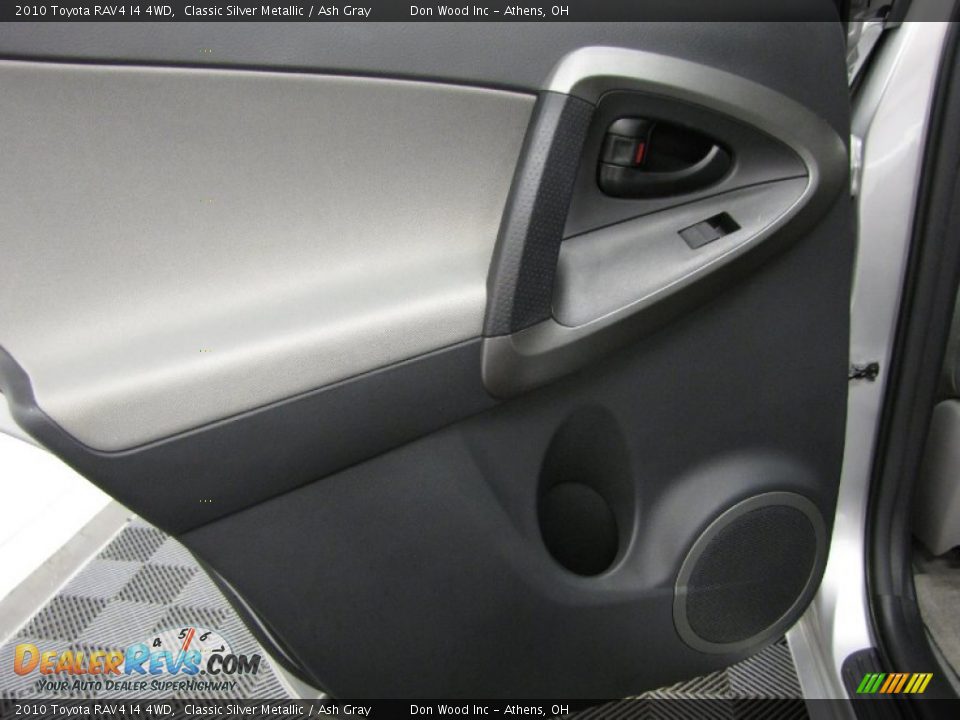 2010 Toyota RAV4 I4 4WD Classic Silver Metallic / Ash Gray Photo #12
