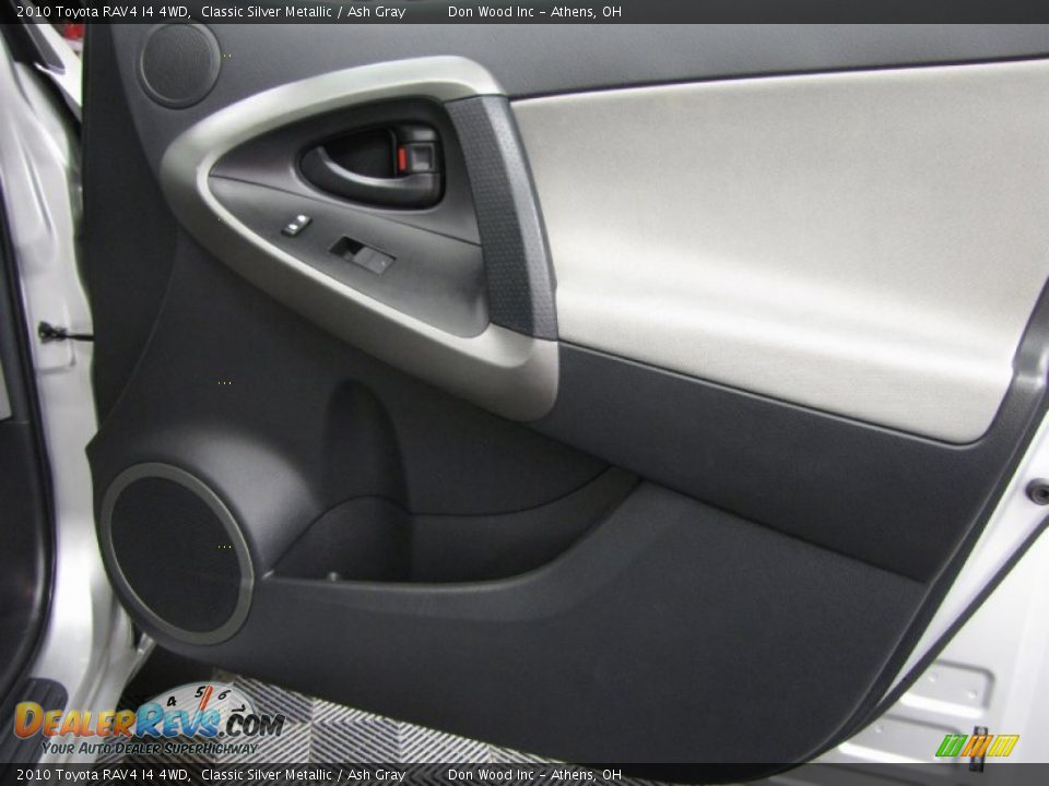 2010 Toyota RAV4 I4 4WD Classic Silver Metallic / Ash Gray Photo #14