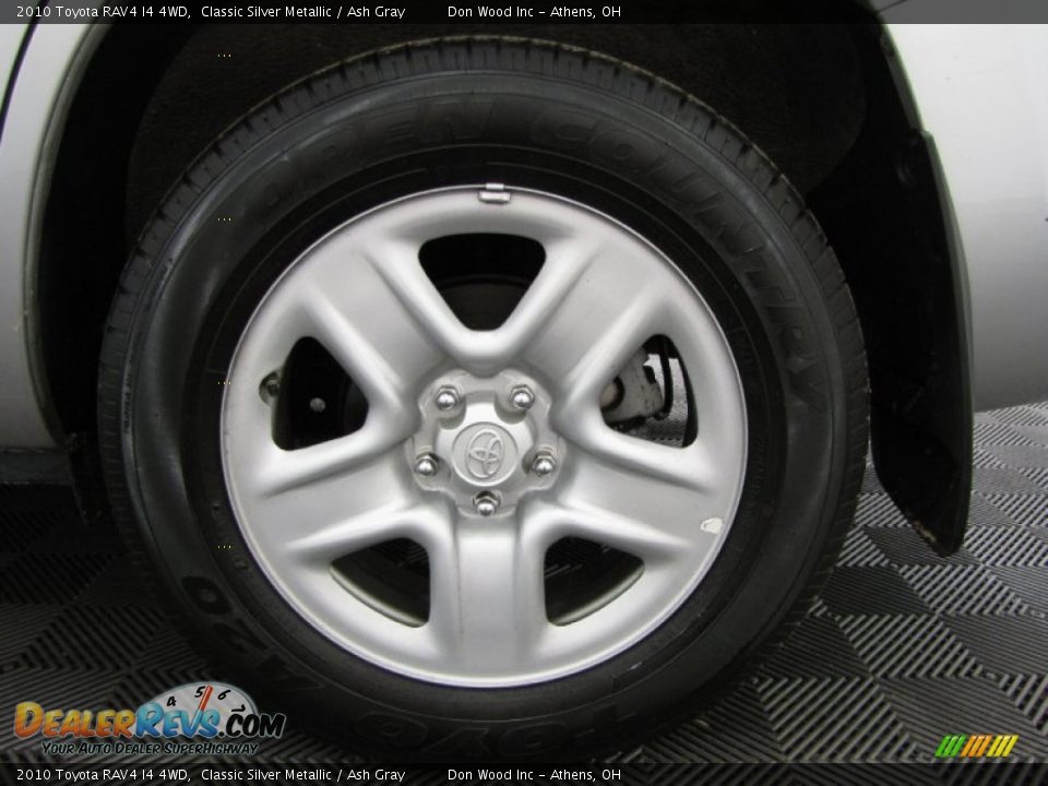 2010 Toyota RAV4 I4 4WD Classic Silver Metallic / Ash Gray Photo #26
