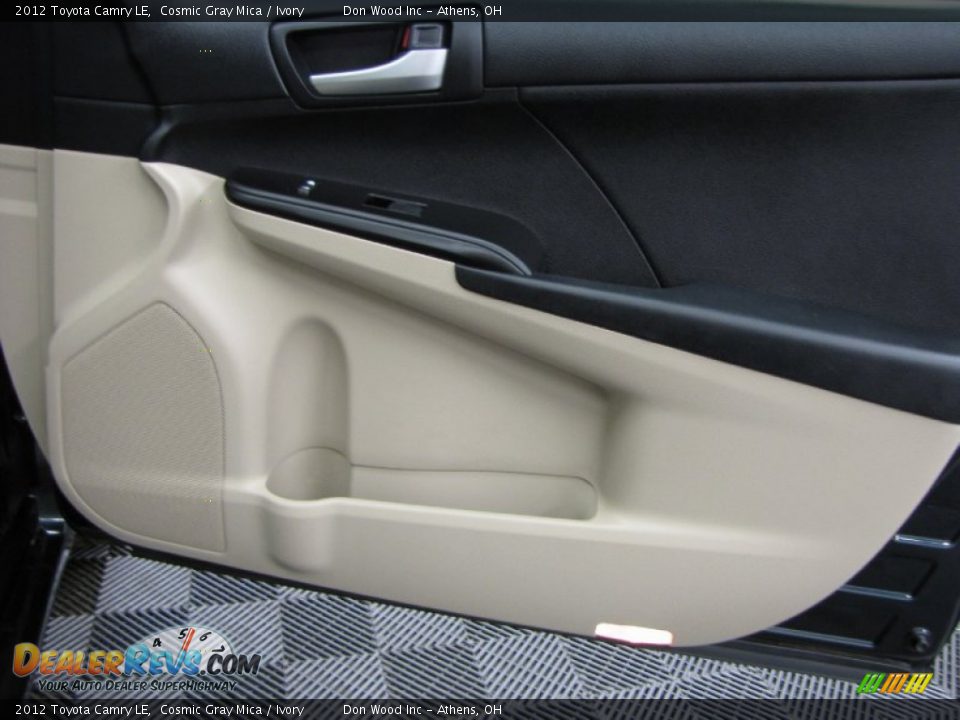 2012 Toyota Camry LE Cosmic Gray Mica / Ivory Photo #17