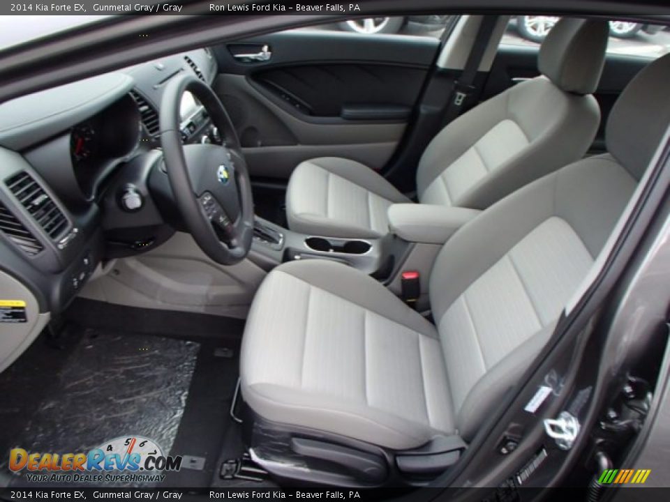Gray Interior - 2014 Kia Forte EX Photo #11