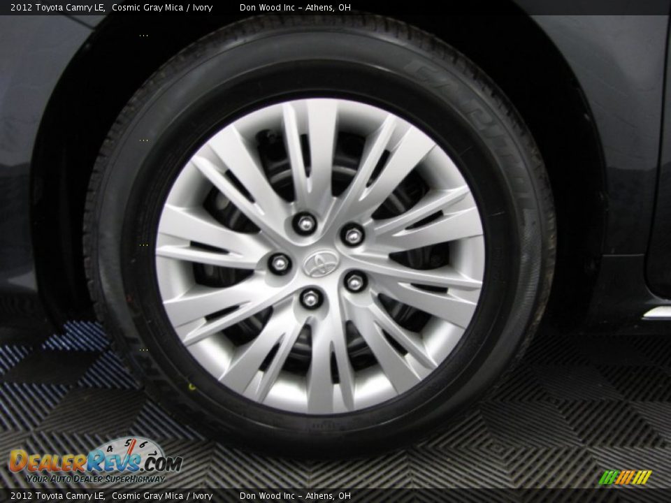 2012 Toyota Camry LE Cosmic Gray Mica / Ivory Photo #29