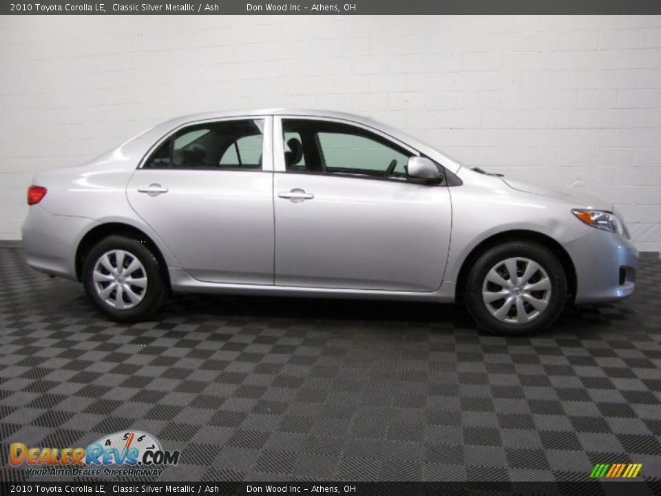 2010 Toyota Corolla LE Classic Silver Metallic / Ash Photo #3