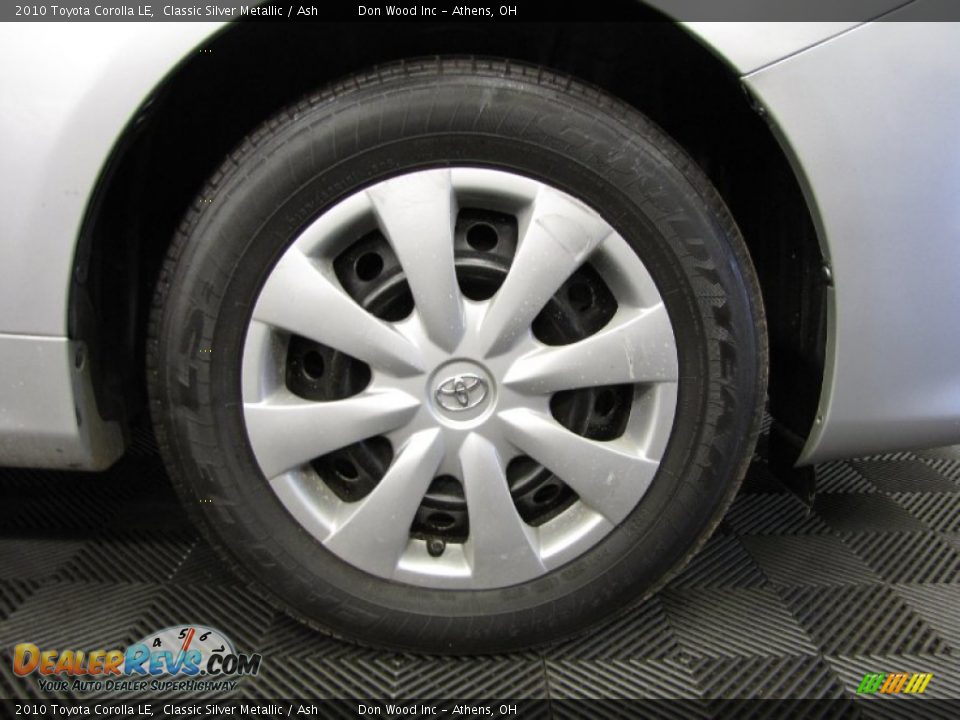 2010 Toyota Corolla LE Classic Silver Metallic / Ash Photo #24