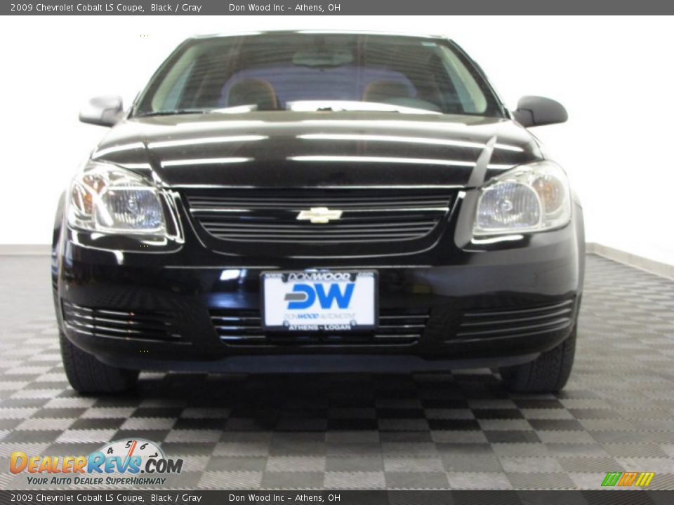 2009 Chevrolet Cobalt LS Coupe Black / Gray Photo #3