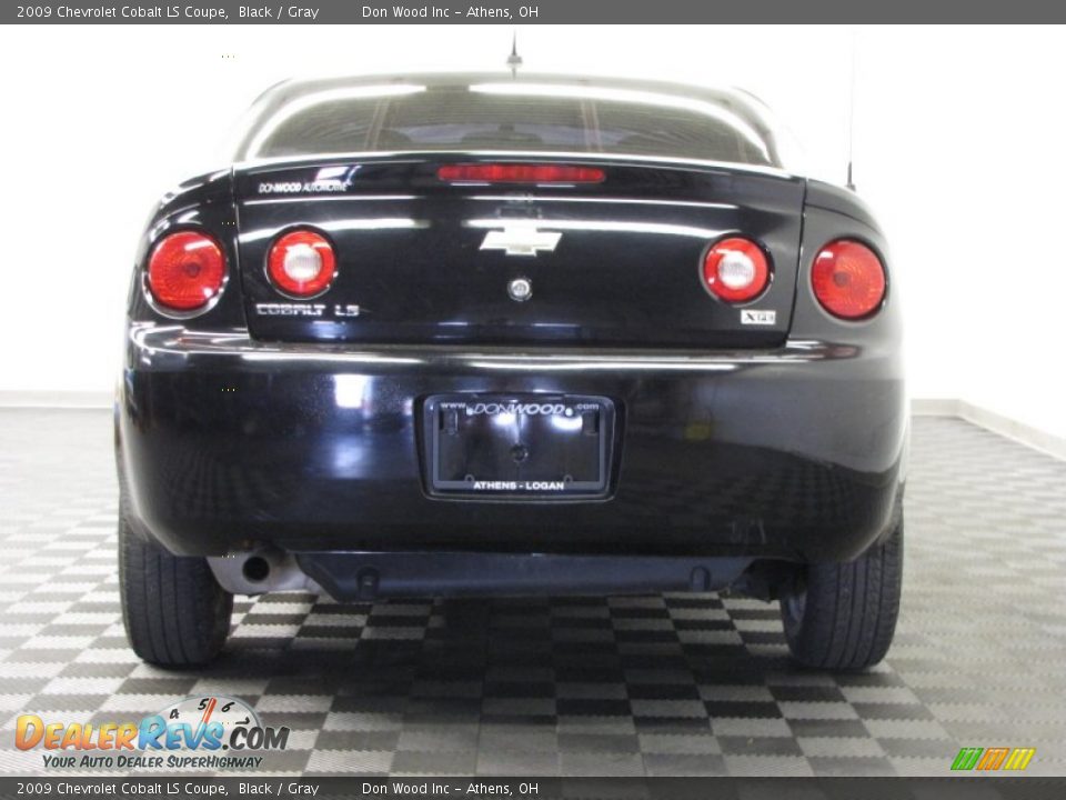 2009 Chevrolet Cobalt LS Coupe Black / Gray Photo #4