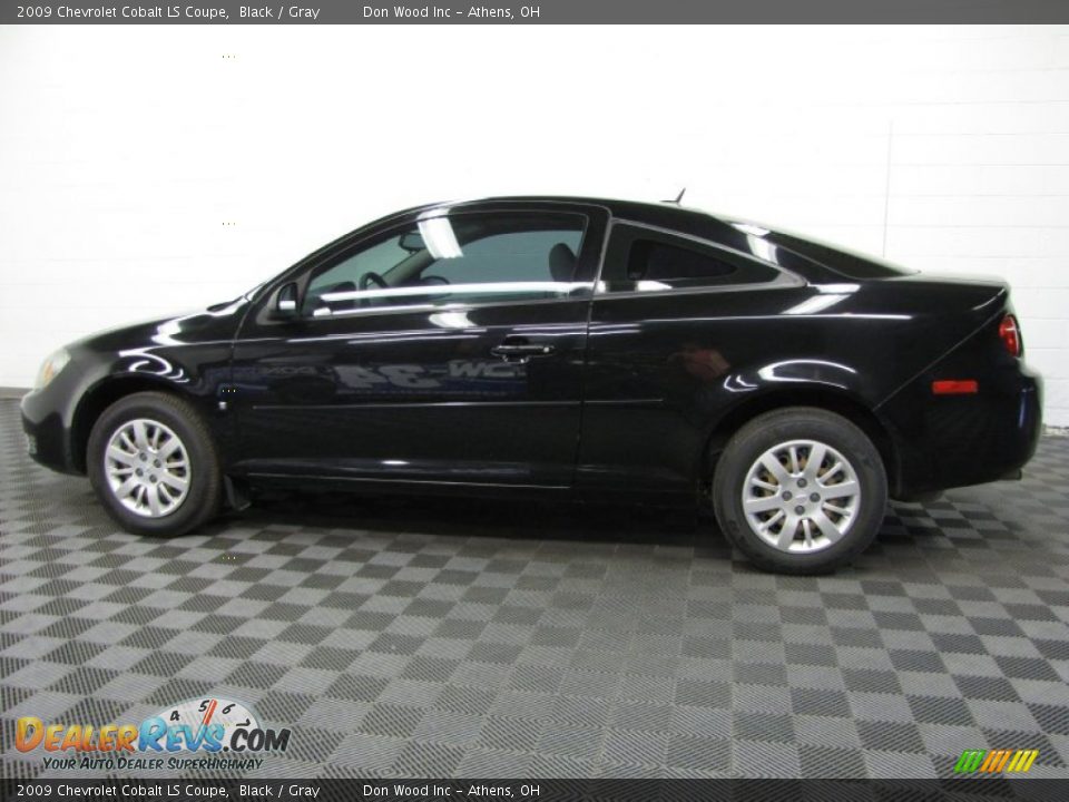 2009 Chevrolet Cobalt LS Coupe Black / Gray Photo #5
