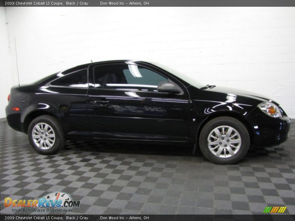 2009 Chevrolet Cobalt LS Coupe Black / Gray Photo #6