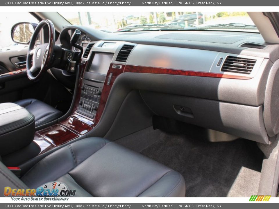 2011 Cadillac Escalade ESV Luxury AWD Black Ice Metallic / Ebony/Ebony Photo #11