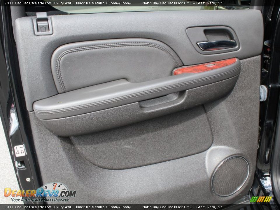 2011 Cadillac Escalade ESV Luxury AWD Black Ice Metallic / Ebony/Ebony Photo #16