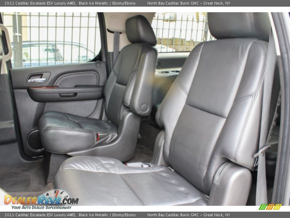 2011 Cadillac Escalade ESV Luxury AWD Black Ice Metallic / Ebony/Ebony Photo #17