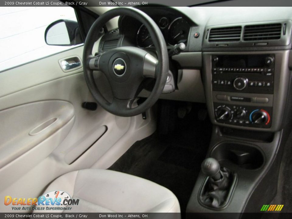 2009 Chevrolet Cobalt LS Coupe Black / Gray Photo #22
