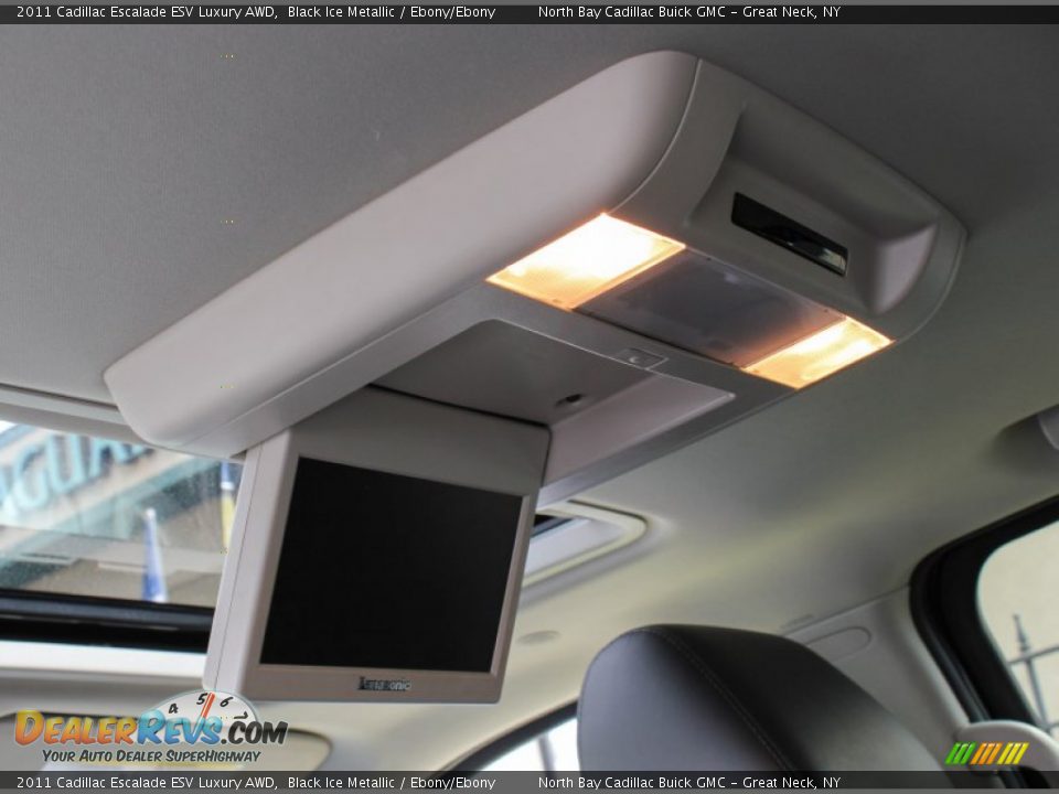 2011 Cadillac Escalade ESV Luxury AWD Black Ice Metallic / Ebony/Ebony Photo #19