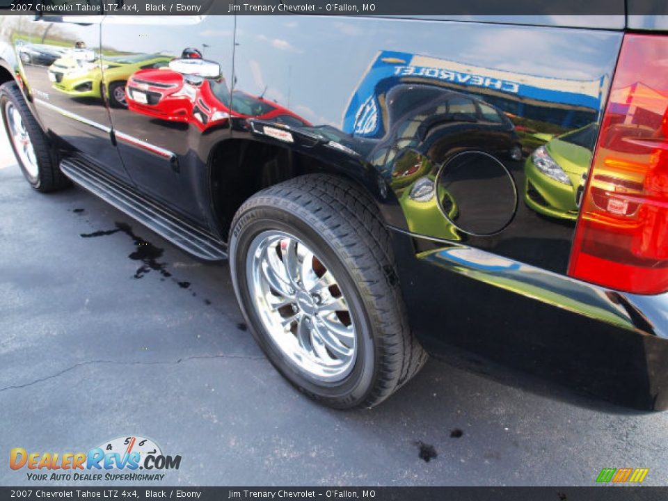 2007 Chevrolet Tahoe LTZ 4x4 Black / Ebony Photo #4