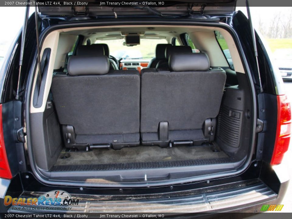 2007 Chevrolet Tahoe LTZ 4x4 Black / Ebony Photo #5