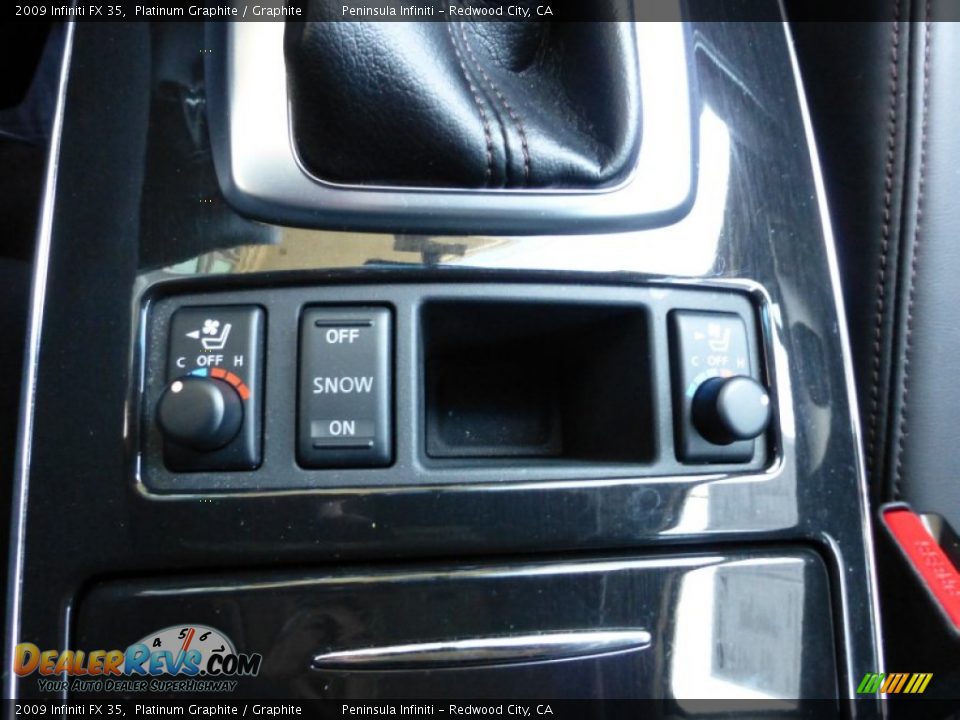 2009 Infiniti FX 35 Platinum Graphite / Graphite Photo #32