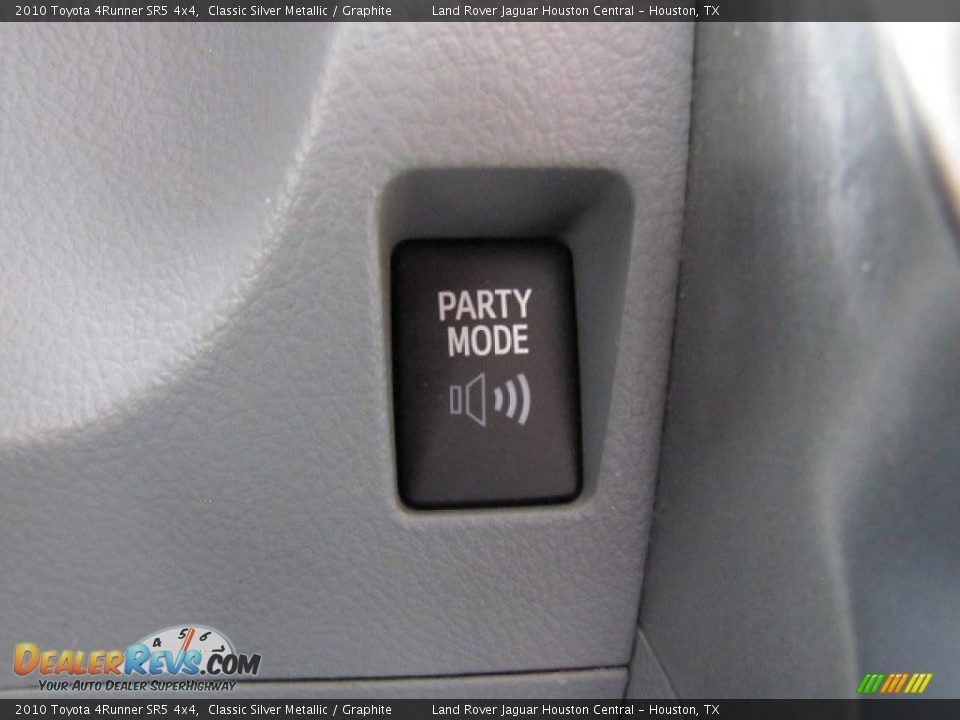 2010 Toyota 4Runner SR5 4x4 Classic Silver Metallic / Graphite Photo #36