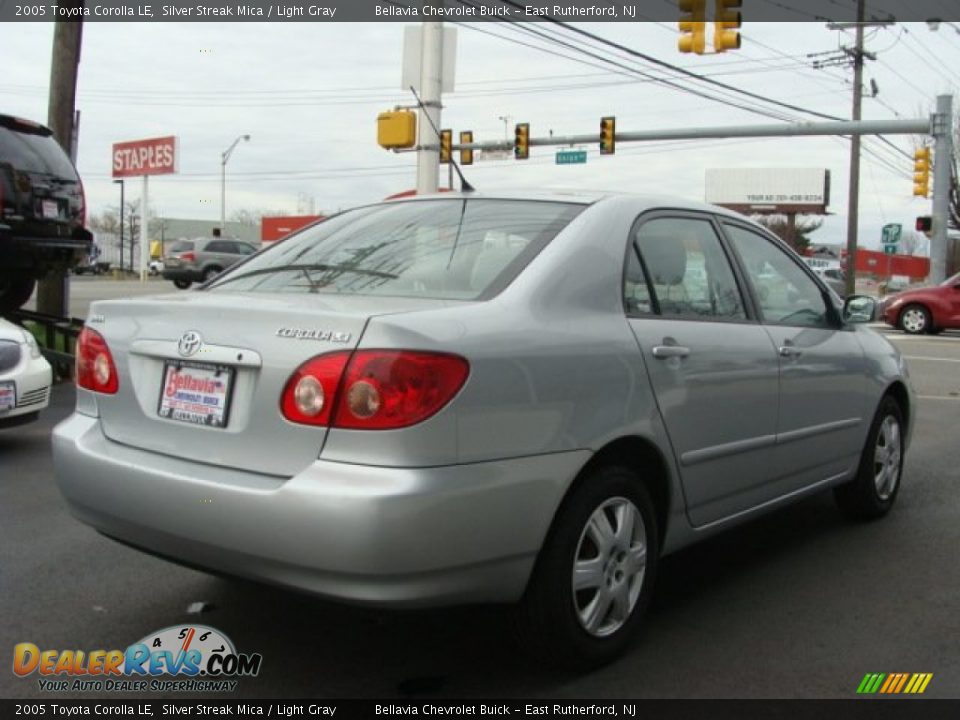 2005 Toyota Corolla LE Silver Streak Mica / Light Gray Photo #4