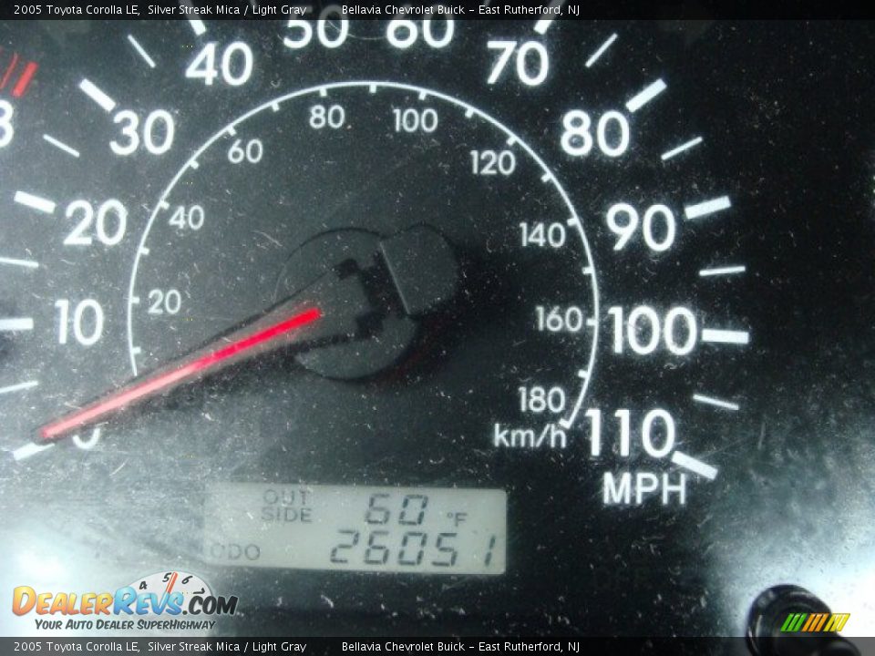 2005 Toyota Corolla LE Silver Streak Mica / Light Gray Photo #10
