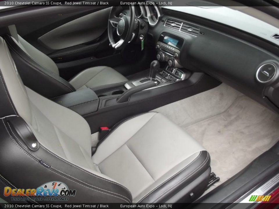 Black Interior - 2010 Chevrolet Camaro SS Coupe Photo #11