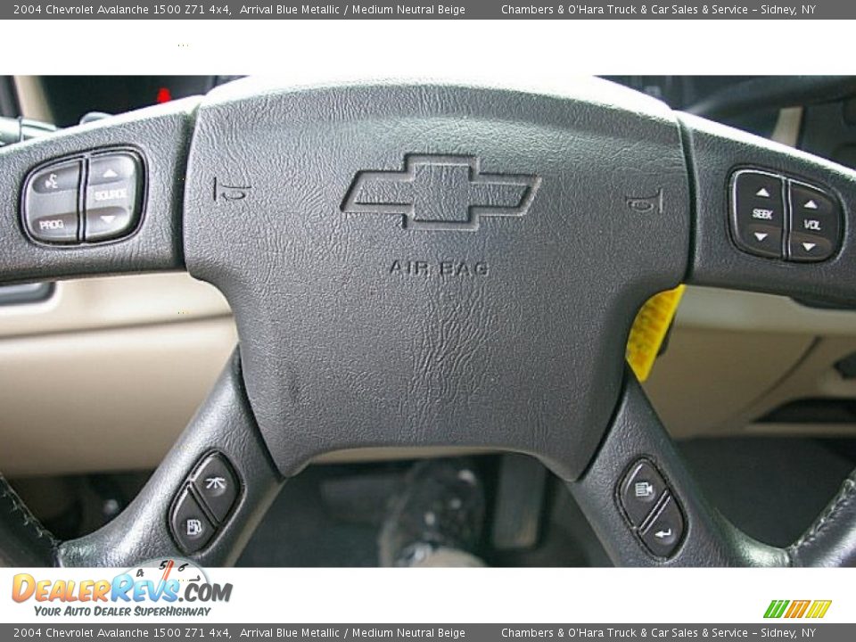 2004 Chevrolet Avalanche 1500 Z71 4x4 Arrival Blue Metallic / Medium Neutral Beige Photo #5