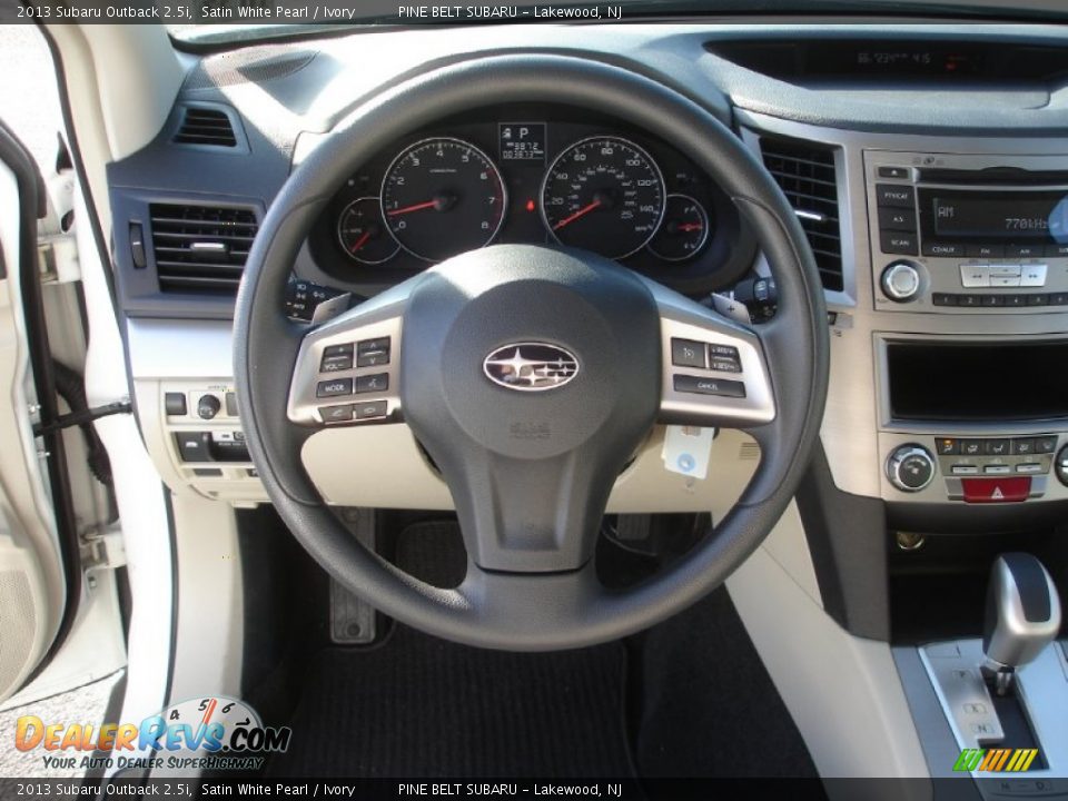 2013 Subaru Outback 2.5i Satin White Pearl / Ivory Photo #13