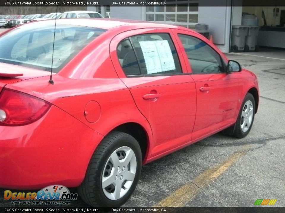 2006 Chevrolet Cobalt LS Sedan Victory Red / Neutral Photo #5