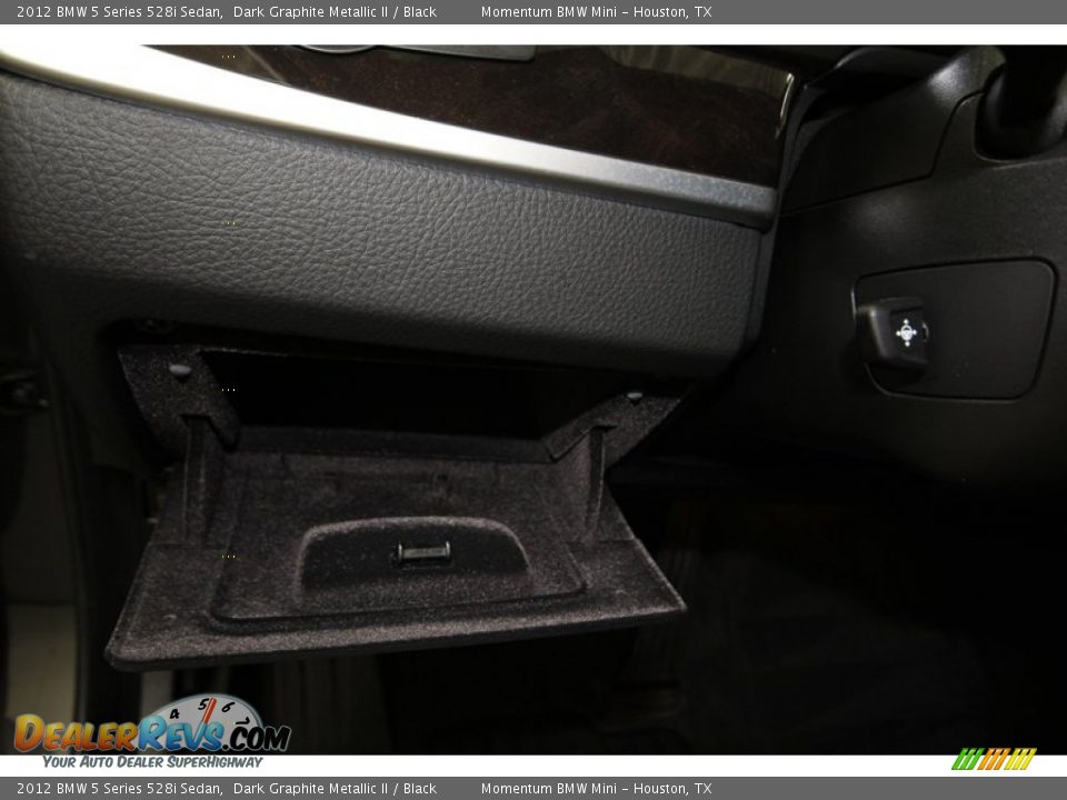 2012 BMW 5 Series 528i Sedan Dark Graphite Metallic II / Black Photo #32
