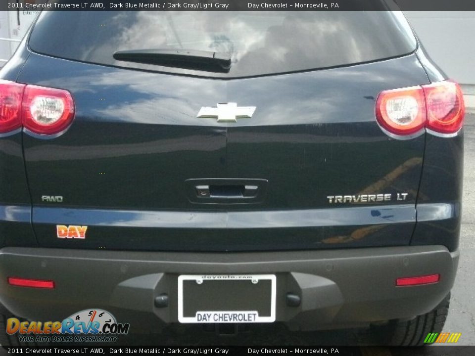 2011 Chevrolet Traverse LT AWD Dark Blue Metallic / Dark Gray/Light Gray Photo #3