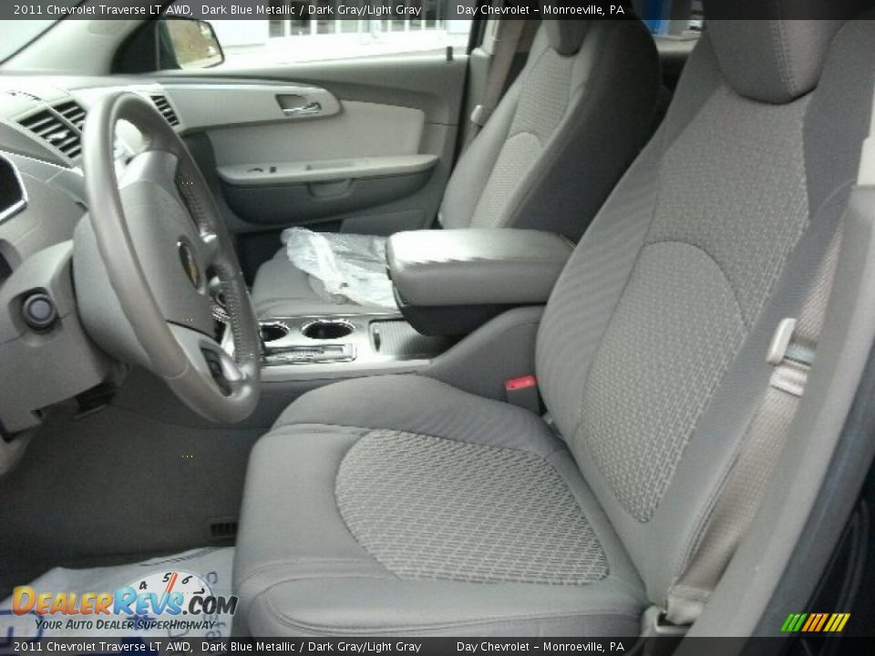 2011 Chevrolet Traverse LT AWD Dark Blue Metallic / Dark Gray/Light Gray Photo #5